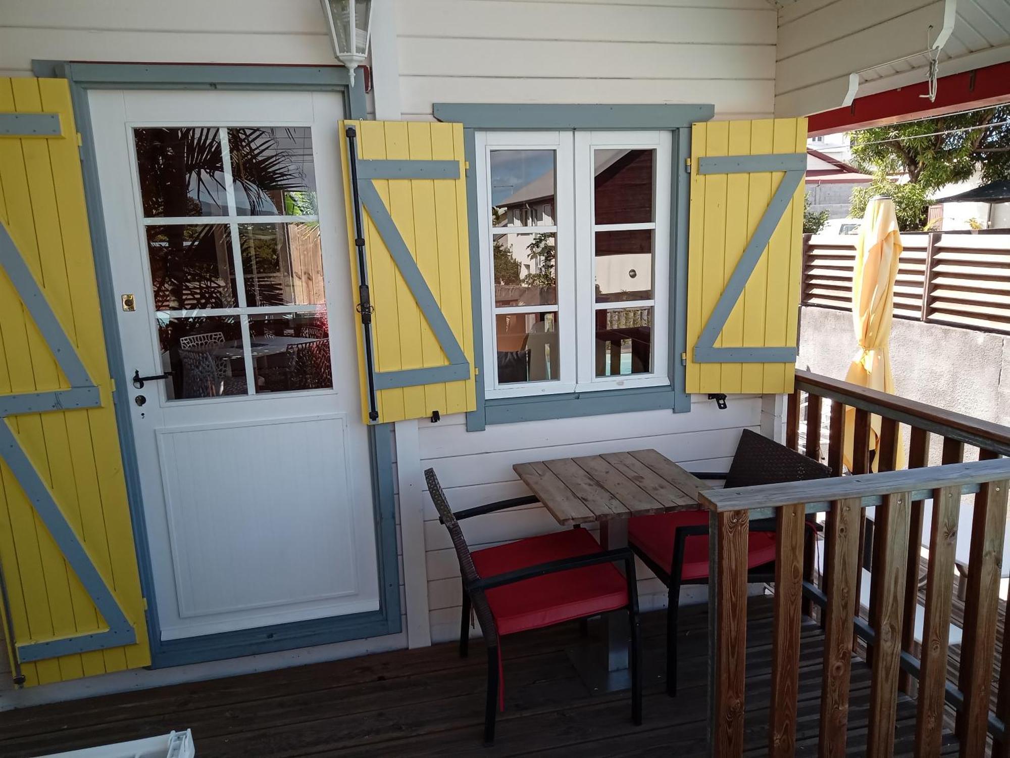 Bungalow Des Papayes Saint-Louis Bagian luar foto